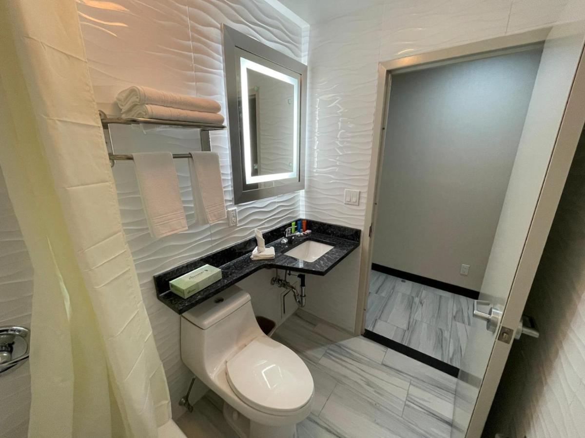 Casa Blanca Hotel Brooklyn Нью-Йорк Екстер'єр фото