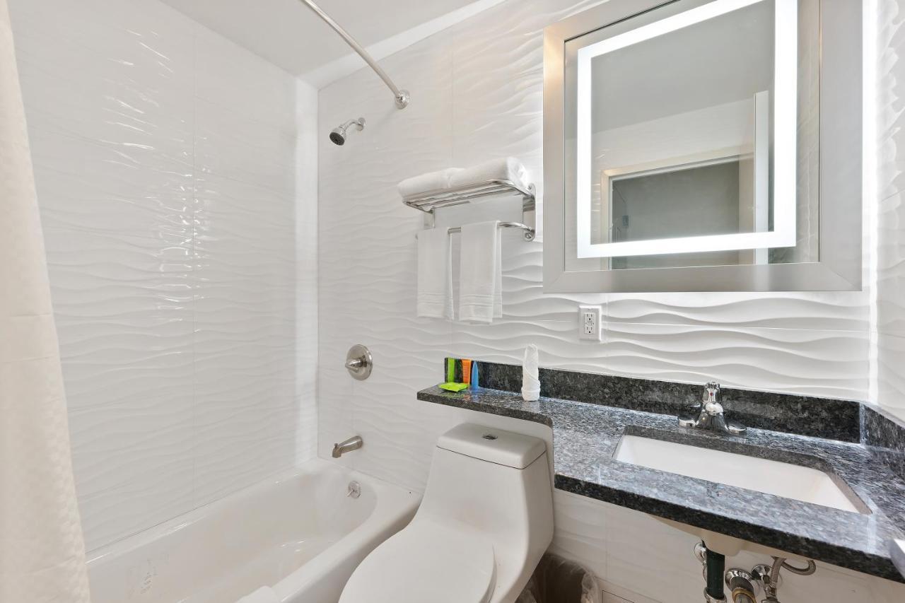 Casa Blanca Hotel Brooklyn Нью-Йорк Екстер'єр фото